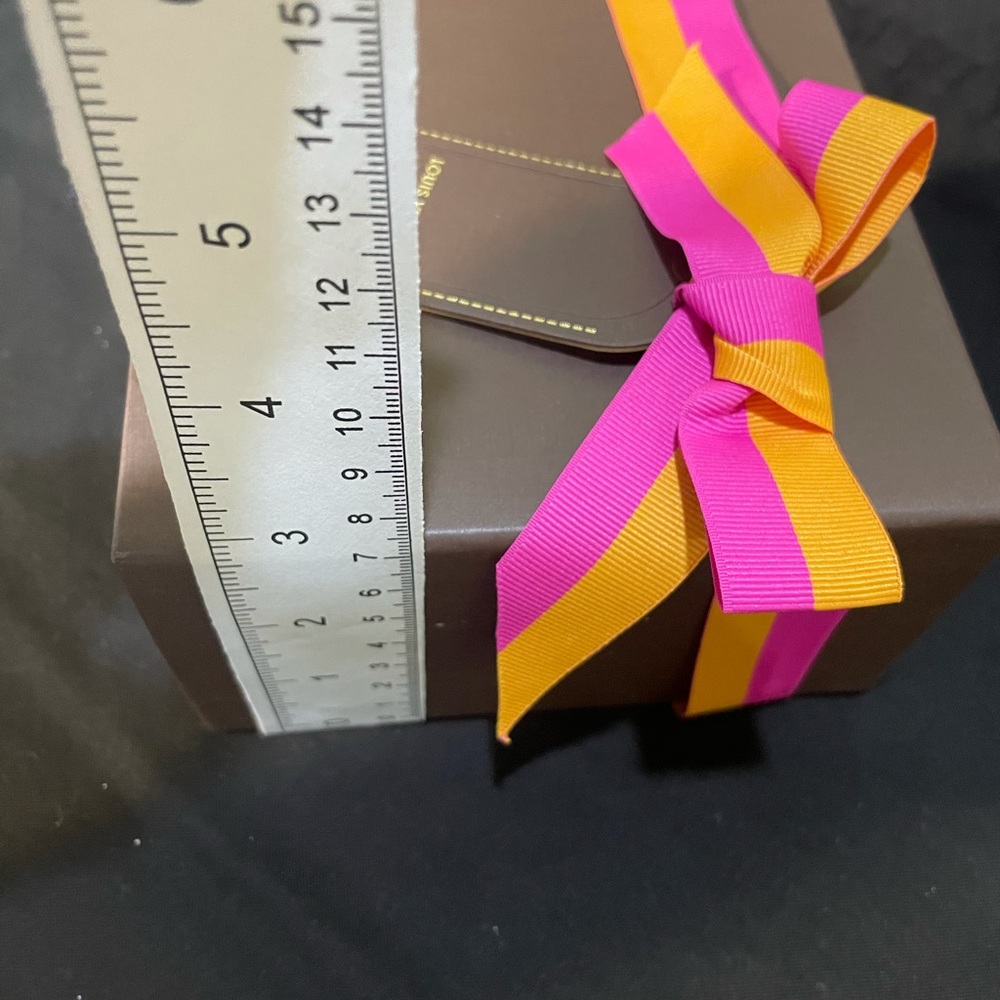 Authentic Gift Box - image 3